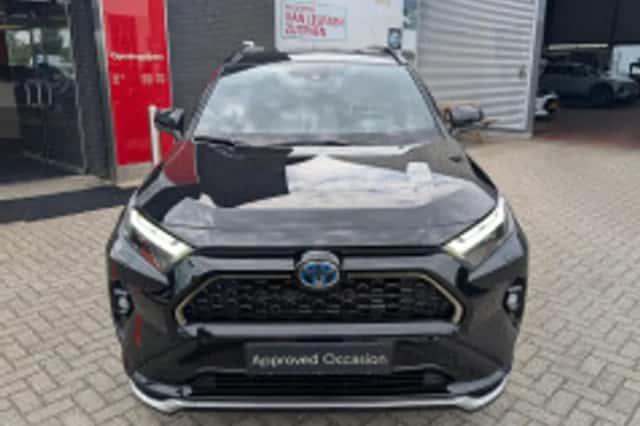 Toyota RAV4 (2022) thumbnail 3