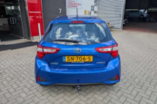 Toyota Yaris (2018) thumbnail 6