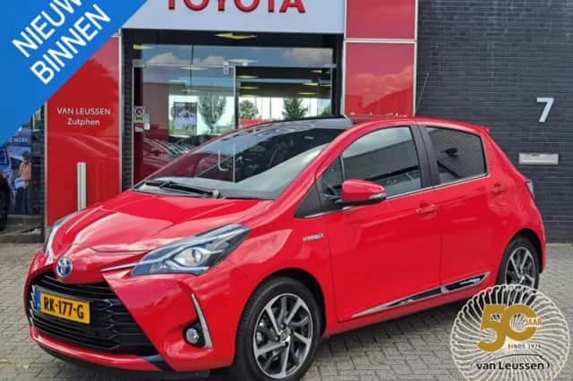 Toyota Yaris (2017) thumbnail 1