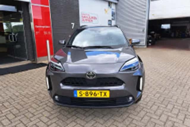 Toyota Yaris Cross (2023) thumbnail 5