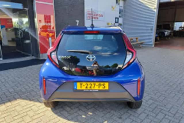 Toyota Aygo (2023) thumbnail 6