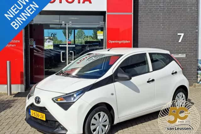 Toyota Aygo (2020) thumbnail 1