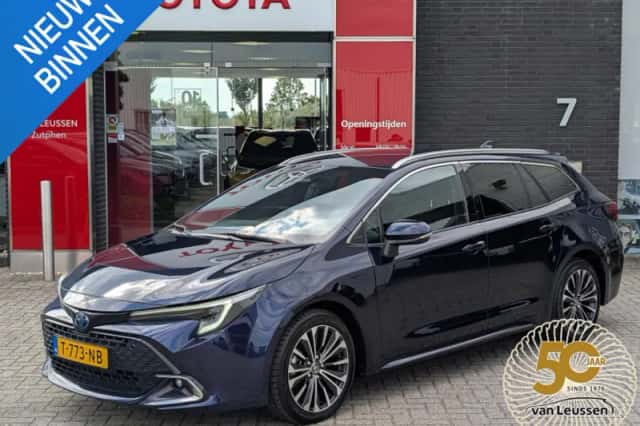 Toyota Corolla (2023) thumbnail 1