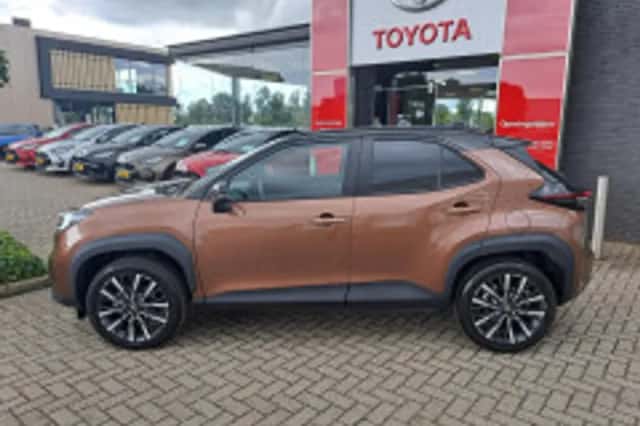 Toyota Yaris Cross (2026) thumbnail 4
