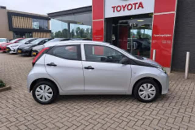 Toyota Aygo (2019) thumbnail 4