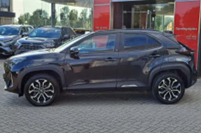 Toyota Yaris Cross (2024) thumbnail 6