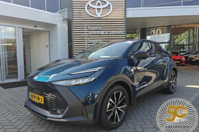 Toyota C hr (2025) thumbnail 1