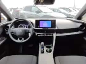 Toyota C hr (2025) thumbnail 52