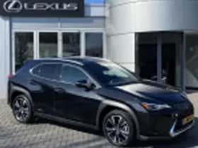Lexus UX (2021) thumbnail 37