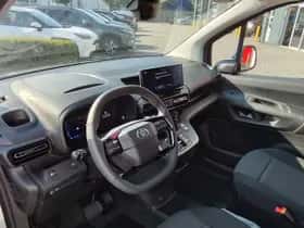 Toyota Proace (2025) thumbnail 16