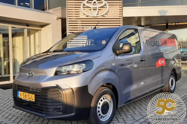 Toyota Proace (2025) thumbnail 1