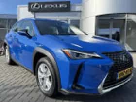 Lexus UX (2021) thumbnail 40