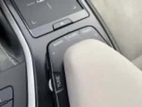 Lexus UX (2021) thumbnail 67