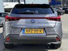 Lexus UX (2020) thumbnail 68