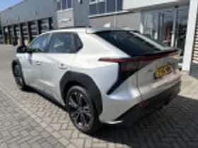 Toyota bZ4X (2024) thumbnail 37
