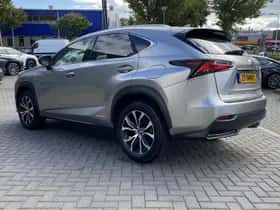 Lexus NX (2016) thumbnail 11
