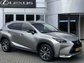 Lexus NX (2016) thumbnail 82