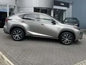 Lexus NX (2016) thumbnail 84