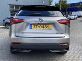 Lexus NX (2016) thumbnail 10
