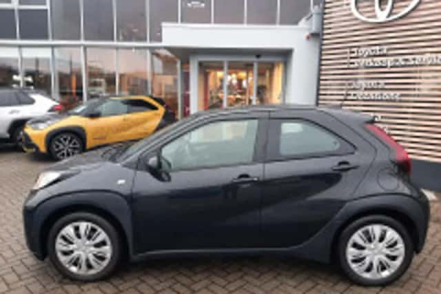 Toyota Aygo X (2024) thumbnail 3
