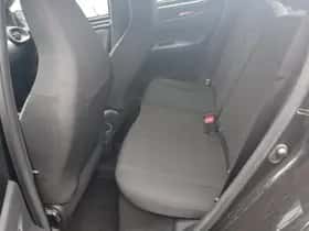 Toyota Aygo X (2024) thumbnail 45