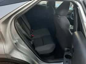 Toyota C hr (2025) thumbnail 33