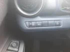 Toyota C hr (2025) thumbnail 52