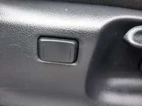 Toyota Corolla (2025) thumbnail 16