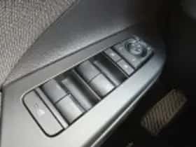 Toyota C hr (2025) thumbnail 62