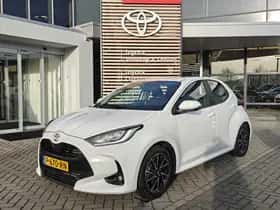 Toyota Yaris (2022) thumbnail 1