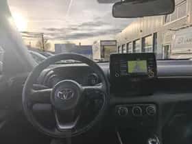 Toyota Yaris (2022) thumbnail 13