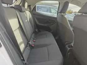 Toyota Yaris (2022) thumbnail 26