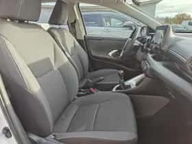 Toyota Yaris (2022) thumbnail 27