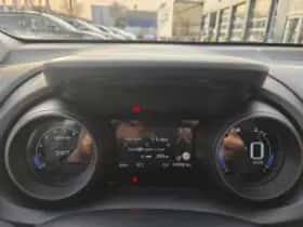 Toyota Yaris (2022) thumbnail 6