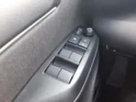 Toyota Yaris (2025) thumbnail 51