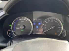 Lexus RX (2017) thumbnail 51