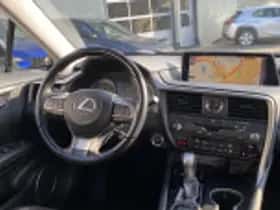 Lexus RX (2017) thumbnail 62