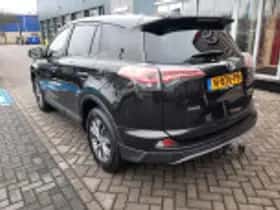 Toyota RAV4 (2017) thumbnail 44