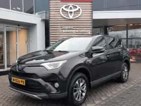 Toyota RAV4 (2017) thumbnail 73