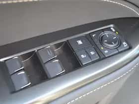 Lexus NX (2025) thumbnail 24