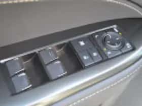 Lexus NX (2025) thumbnail 62
