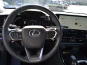 Lexus NX (2025) thumbnail 65
