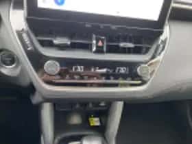 Toyota Corolla (2023) thumbnail 62