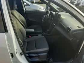 Toyota Yaris Cross (2024) thumbnail 31