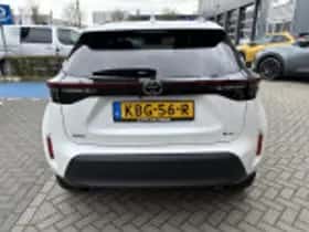Toyota Yaris Cross (2024) thumbnail 41