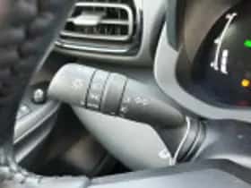 Toyota Yaris Cross (2024) thumbnail 47