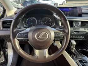 Lexus RX (2018) thumbnail 23