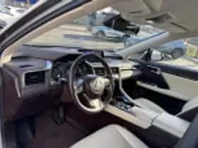 Lexus RX (2018) thumbnail 59