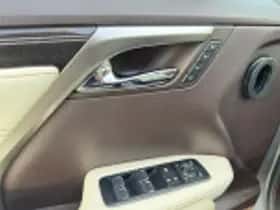 Lexus RX (2018) thumbnail 60