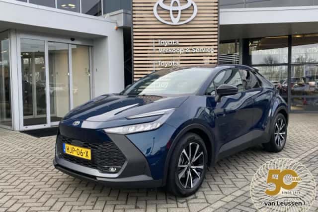 Toyota C hr (2025) thumbnail 1